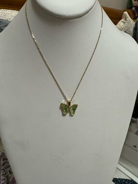Woman Fashion Gold Butterfly Necklace Light Green Gem Accents